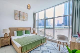 ShoresInn - Outdoor Retreat with Private Terrace - Dubai - 6