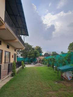 Mountain View Golden Category Rooms - 5