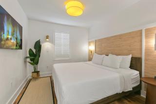 Marsh Hotel - 3
