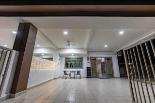 Kings Pine Residence homestay 14 - Ranau - 3