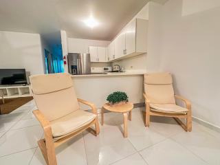 Arecibo Hotel 2106 - 7