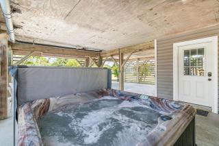 Salty Beach - Duck - 5