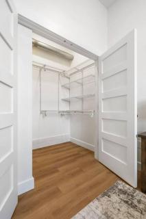 Clay St Suite - Millersburg - 5