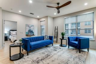 Stunning high-rise apartment on McKinney Avenue - Dallas - 0