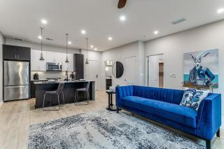 Stunning high-rise apartment on McKinney Avenue - Dallas - 8