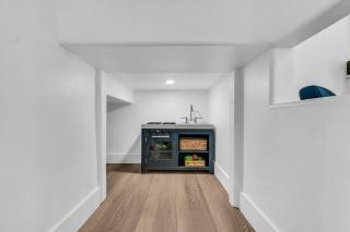 Zion Plush Family Escape HotTub, Games, Sleeps 14 - 9