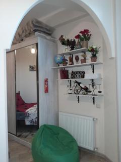 17 floor, cozy with a balcony historical & city view - Tbilisi - 9