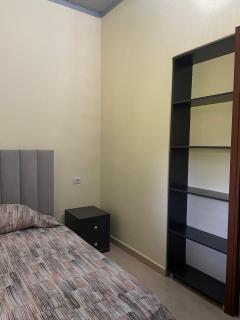 Guesthouse Shtëpia në Pyll - 1