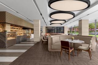 Courtyard by Marriott Bangkok Suvarnabhumi Airport - 6