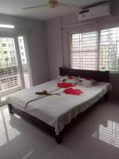 4 beds condo holiday home at Bashundhara, Dhaka - Dhaka - 4