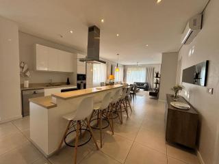 Stunning Soleia Escape with Pool - Grand Baie - 5