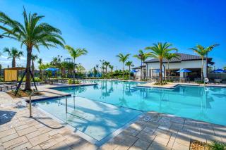 Stunning Home wPrivate Pool, minutes from Disney - Davenport - 3