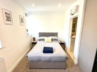 Spectacular Modern, Private Apartment,15 Mins To Central London - Hendon - 2