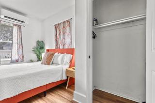 Luxury Studio with Modern Amenities in Vibrant Downtown St Pete - Sankt Petersburg - 9