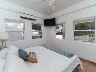 Sea View Ocean View Villa with Pool by Stay Floreo - San Pedro - 5