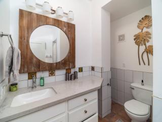 Sea View Ocean View Villa with Pool by Stay Floreo - San Pedro - 4