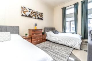 Large Studio by Finsbury Park - London - 7
