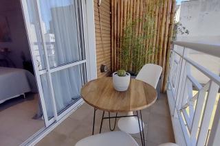 Technicolor Monoambiente con Balcon - 1