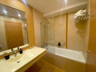 YamaLuxe Apartments - Huge - Confort & Luxury With Great View - Bucarest - 5