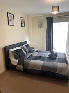 Two Bedroom House By Brookland Stays Serviced Accommodation Short Lets London With Free WiFi & Parking - London - 4