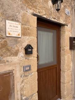 La Casetta - Grotte di Castro - 1