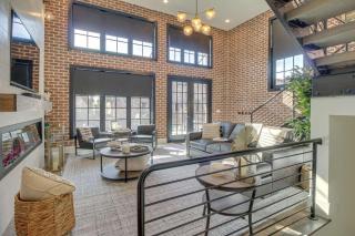 Luxurious Savannah Townhome with River views - Savannah - 7