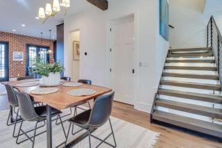 Luxurious Savannah Townhome with River views - Savannah - 0