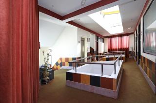 Hotel O Grand Empire Expressway - Noida - 7