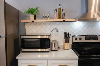 Sojourn's Harborage Jellyfish Suite Near Beach - 7