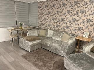 Spacious stylish apartment Croydon - Croydon - 9
