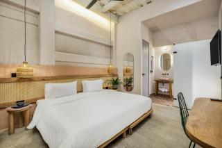 Botánica Casa Hotel Manila by HOUSY - 8