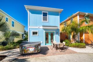 Parrot Bay Cottage With Private Hot Tub Near Disney With Margaritaville Resort & Island H2O Access - 3067Kl - 0