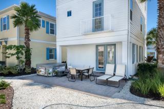 Cannon Thunder Cottage With Private Hot Tub Near Disney With Margaritaville Resort Island H2O Access - 3066Pi - Orlando - 0