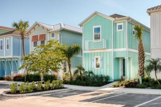 Salt Water Cottage Near Disney With Margaritaville Resort Island H2O Access - 8012Dr - Orlando - 0