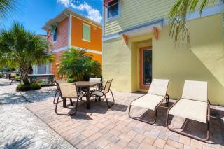 Sunny Yellow Cottage Near Disney With Margaritaville Resort Access - 3075KL - Orlando - 3