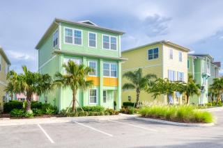 Toes In The Water Cottage With Private Pool Near Disney With Margaritaville Resort Island H2O Access - 8008Sh - Orlando - 0