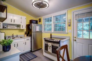Mountain Home near Blue Ridge Parkway, Central Location! - Blowing Rock - 4