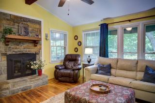 Mountain Home near Blue Ridge Parkway, Central Location! - Blowing Rock - 8