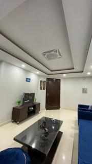 Luxury one bed apartment - Lahore - 3