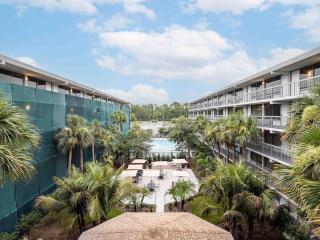 minutes to Disney 1BR Charming Condo with Pool view - Kissimmee - 0
