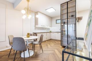 AH Luxury Designer Aparment Bastova - Košice - 0