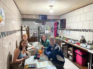 Hotel & Hostel Sloth Backpackers - Monteverde Costa Rica - 2