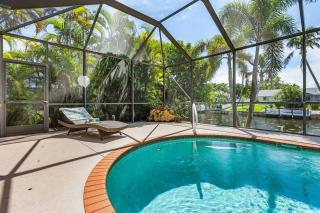 Villa Tropi Cozy with Pool - Cape Coral - 5