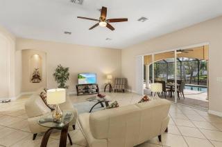 Villa Tropi Cozy with Pool - Cape Coral - 4