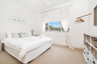 Caroline's Beach House by Experience Jervis Bay - Vincentia - 1