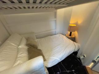 Happy Days Relaxing room with smart solutions shared apartment with one other bedroom - Oslo - 8