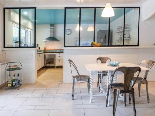 Spacieuse villa au golf avec piscine privée, parking, et services de conciergerie - FR-1-791-23 - Seignosse - 1
