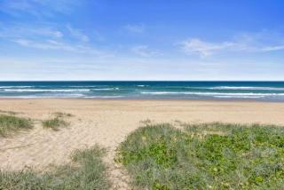 3Bed Oceanview Surfside Resort - Buddina - 7