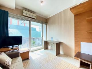 Cozy Studio Room at Galeri Ciumbuleuit 1 Apartment By Travelio - Bandung - 6