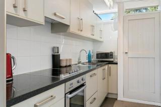 Lake Terrace Apartment - Taupo - Taupo - 3